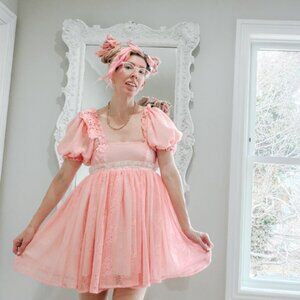New York Couture Vintage Pink Lace Cottagecore Puff Sleeve Dress